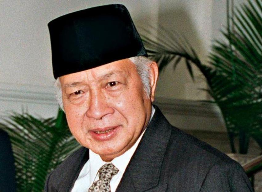 74Soeharto.jpg