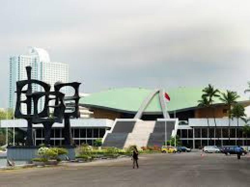 58gedung-dpr.jpg