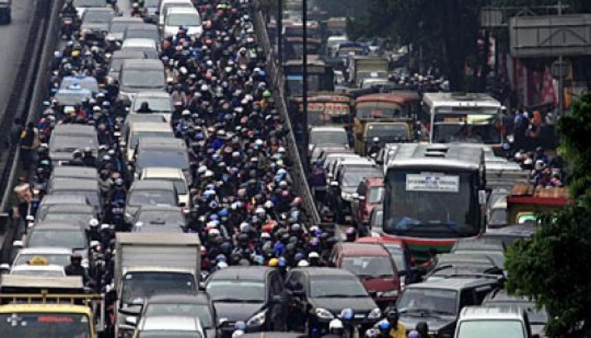 50macet.jpg