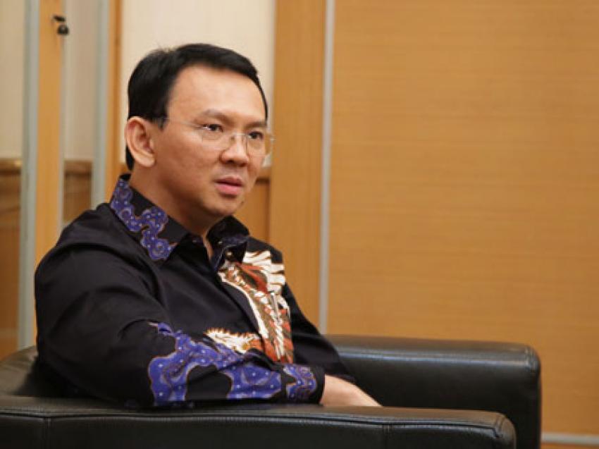 86ahok-batik.jpg