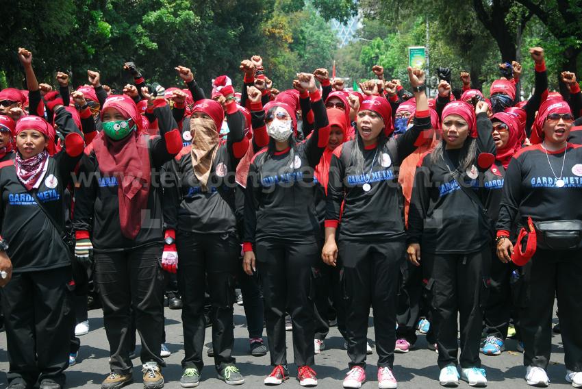 35buruh-demo-2.jpg