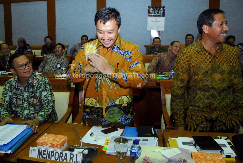 83(KabinetKerja)ImamII.jpg