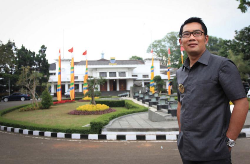 9Walikota-Bandung-Ridwan-Kamil.jpg