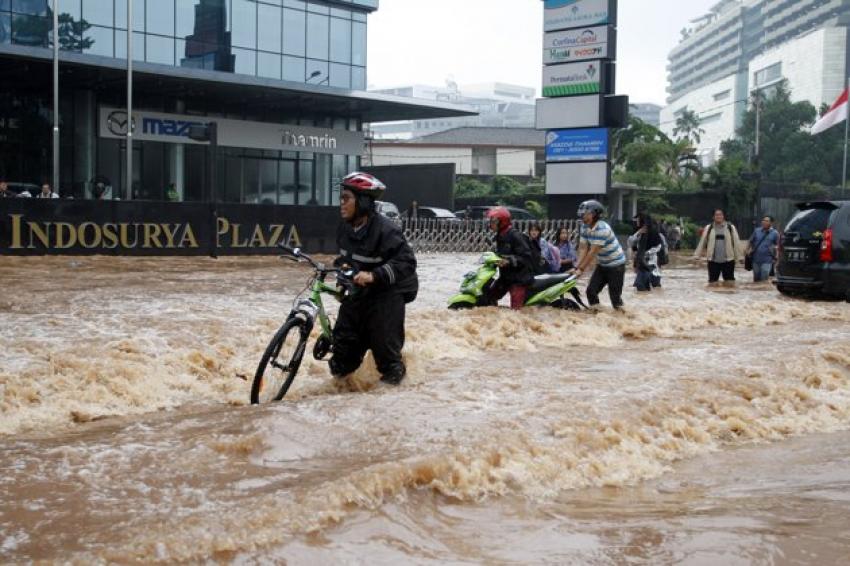 Essay Bahasa Indonesia Tentang Banjir