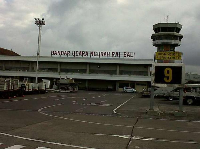 33BandaraNgurahRaiBali.jpg