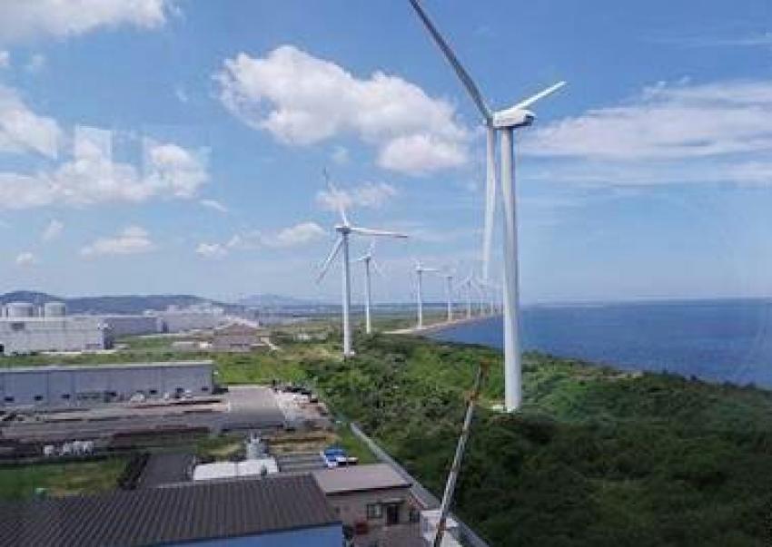 Pantai Samas Bantul Jadi Pusat Listrik Tenaga Angin Ini Gambaran Penampakannya