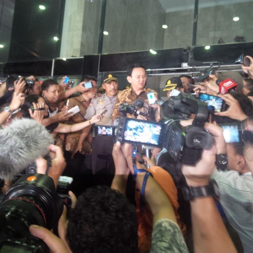 41ahok-kpk-alfian.jpg