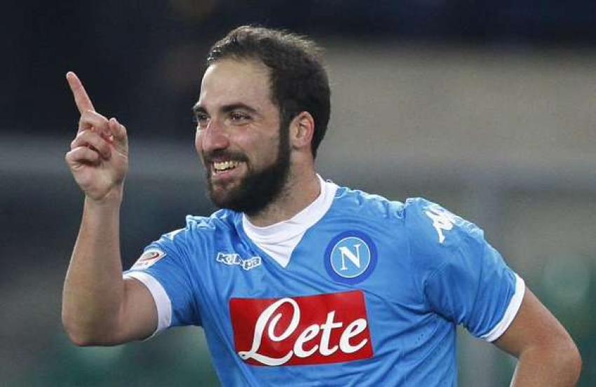 67Higuain.jpg