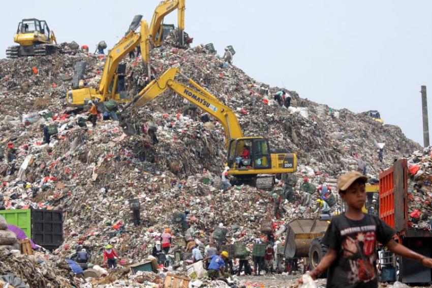 34sampah.jpg