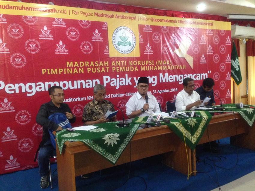16muhammadiyah.JPG