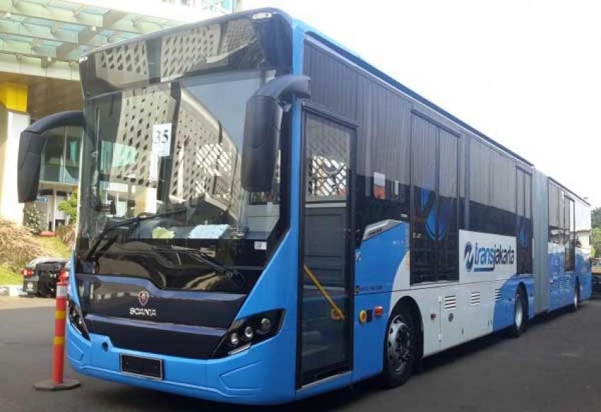 67bus-scania.jpg