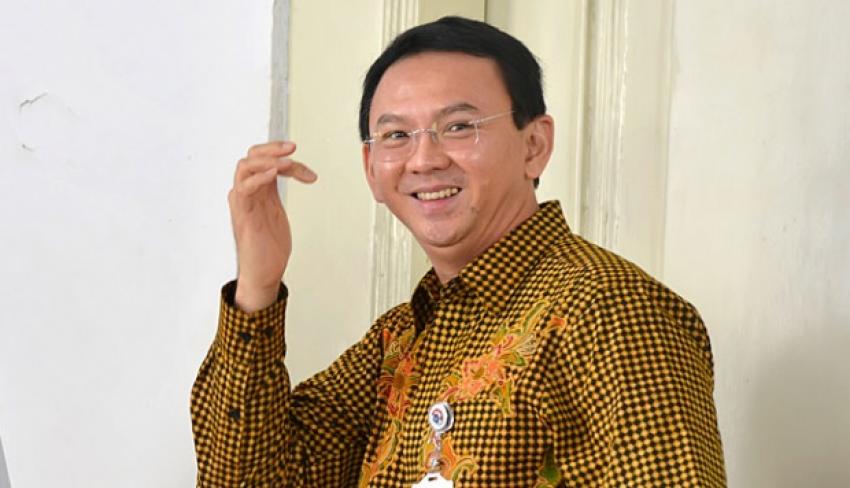 39ahok-ketawa.jpg