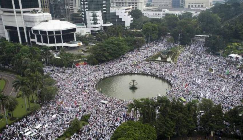 84aksi4november.jpg