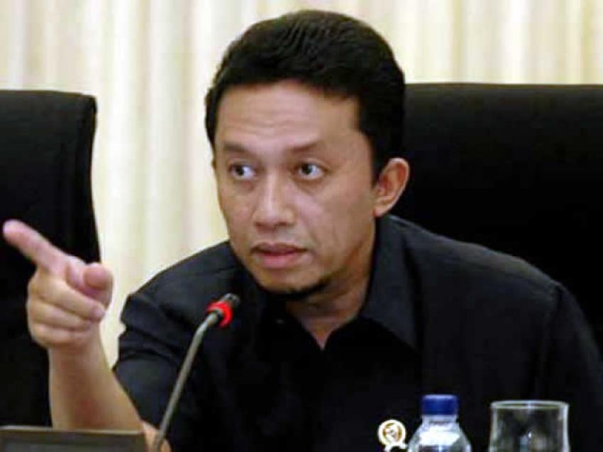 92tifatulsembiring.jpg
