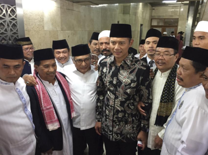 96agusistiqlal.jpg