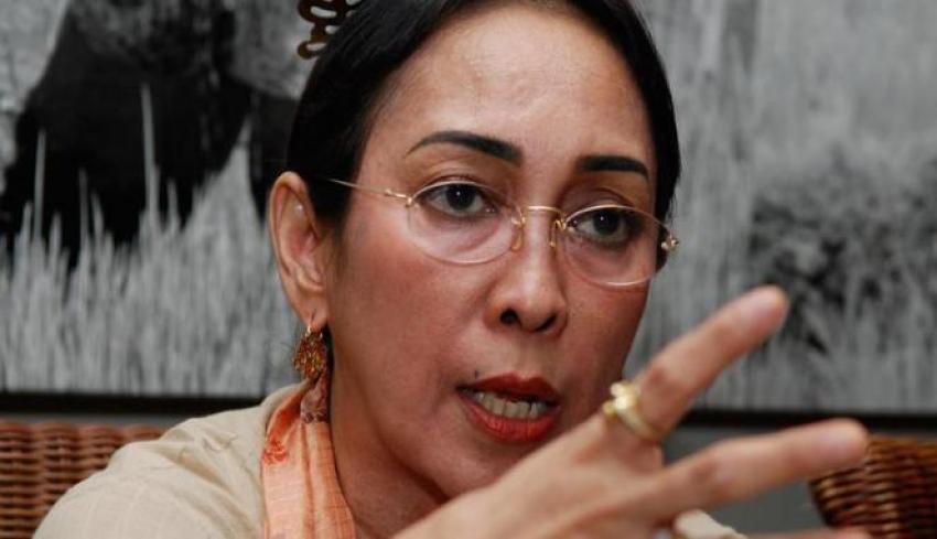17Sukmawati.jpg