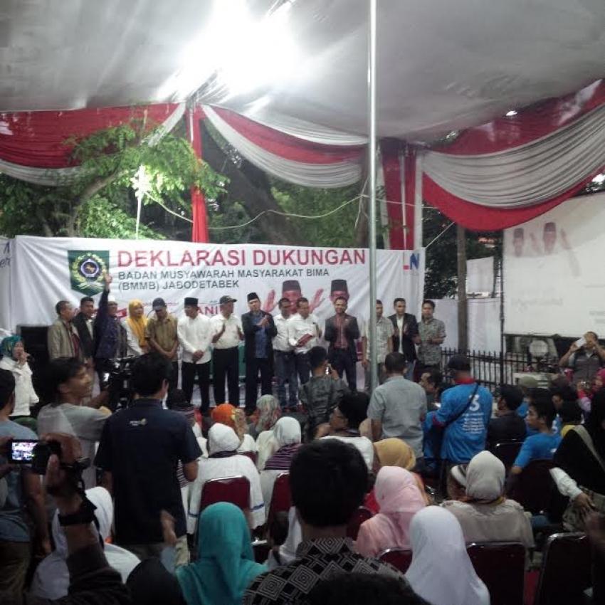 99anies-warga-ntb.jpg