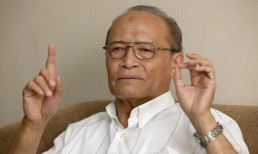 11syafi-i-ma-arif.jpg