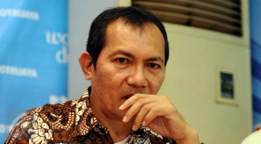 76saut_situmorang.jpg