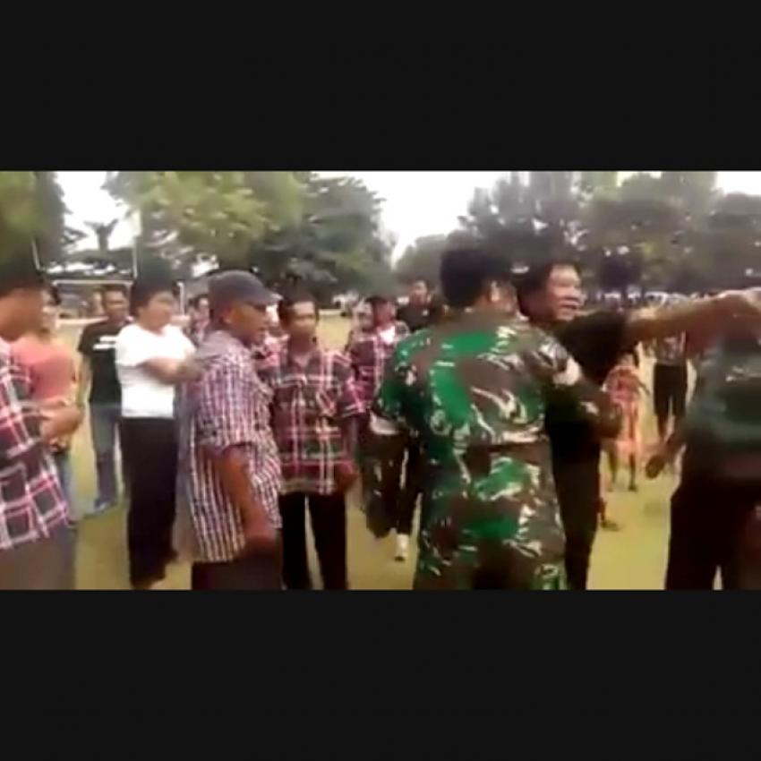 28kemeja-kotak-kotak1.jpg