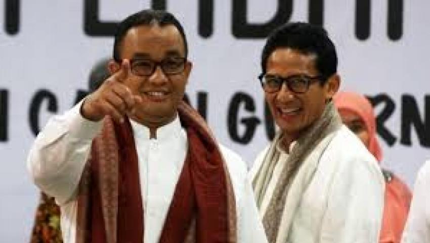74aniessandisenyum.jpg