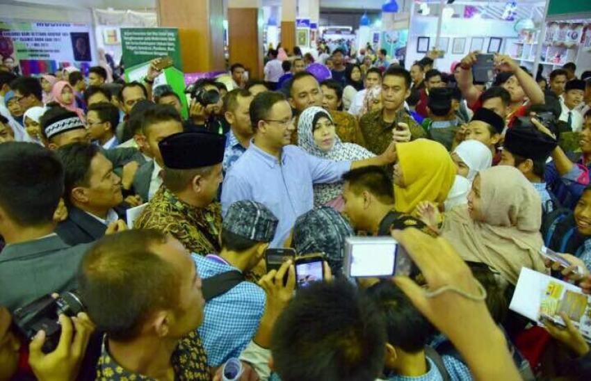 92Anies-islamic-book-fair.jpg