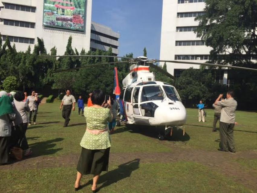 59heli-ahok.jpg