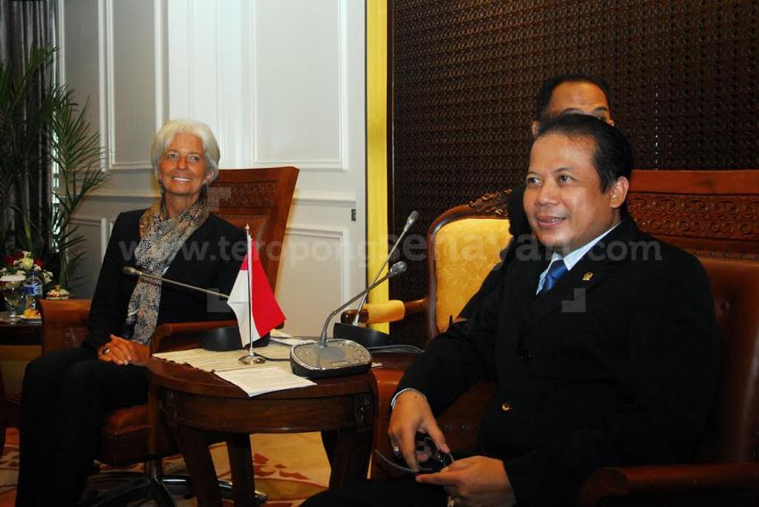 12taufik-kurniawan-ts.jpg