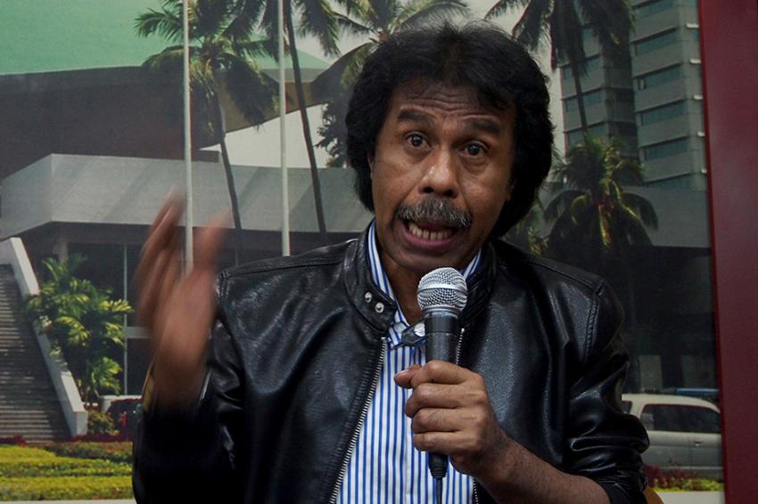 67Margarito-Kamis-03.jpg