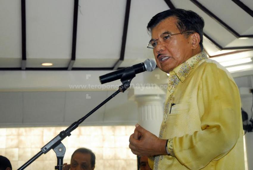59jusuf-kalla-ts.jpg