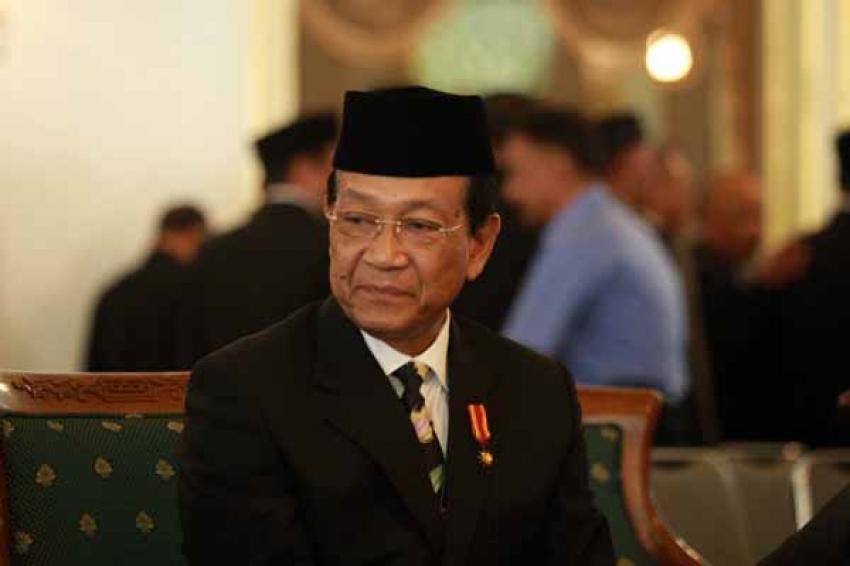 68Sri-Sultan-Hamengku-Buwono.jgp_.jpg