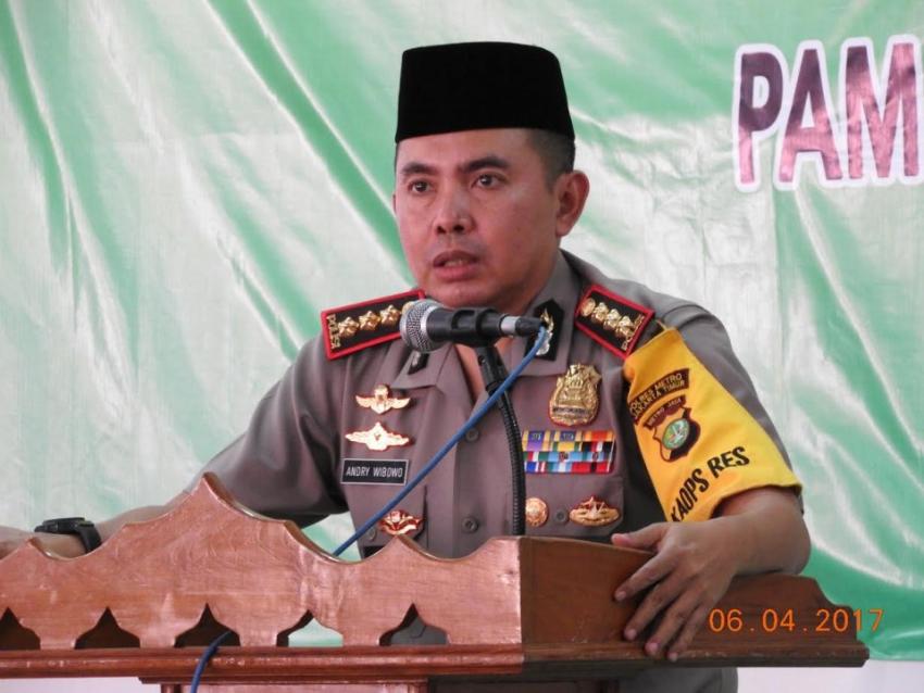 64Kombes-Pol-Andry-Wibowo.jpg