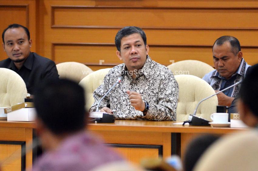 2fahri_2.jpg