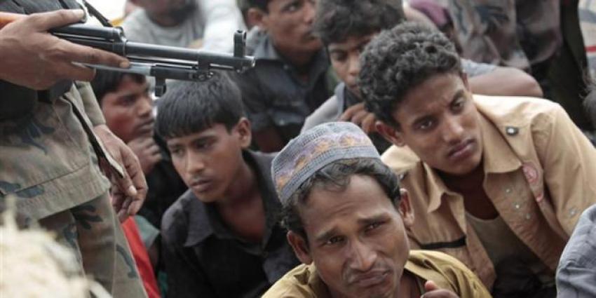 84etnisrohingya.jpg