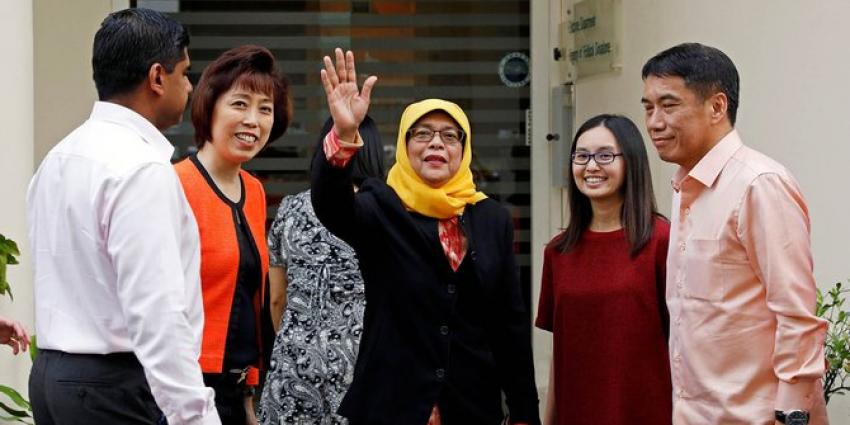 3halimah-yacob-muslimah-pertama-yang-jadi-presiden-singapura.jpg