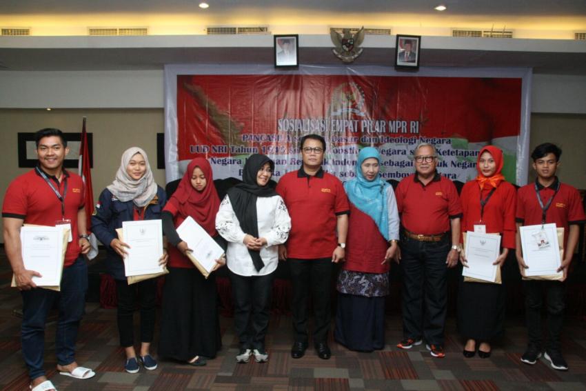 27Ahmad-Basarah-mpr.jpg
