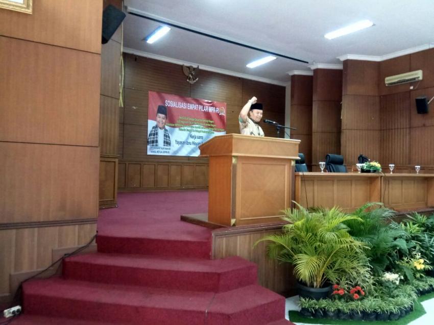 13HidayatNW-MPR.jpg
