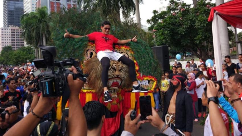 82Sandi-Reog.jpg
