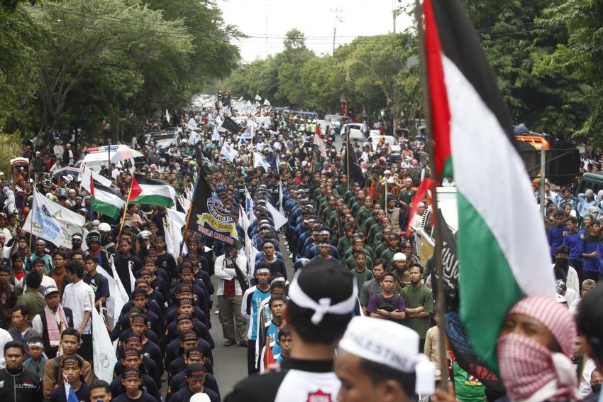 66Demo-utk-palestina-Solo-Raya-solopos.com-jpeg.image_.jpg