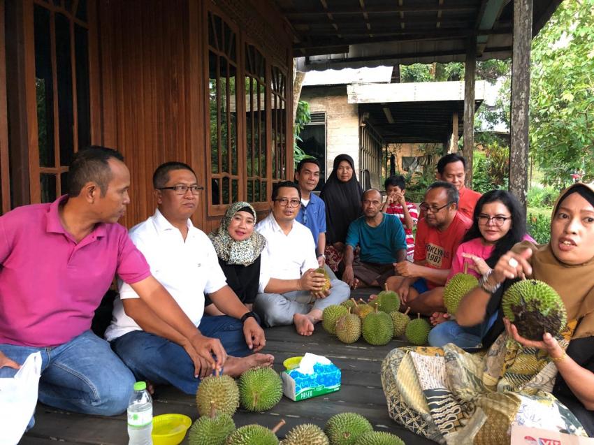 79Mahyudin-Durian.jpg