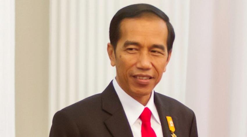 9Jokowi.jpg