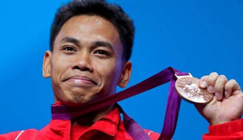 27165599_lifter-indonesia--eko-yuli-irawan--dengan-medali-perunggu-olimpiade-2012_663_382.JPG