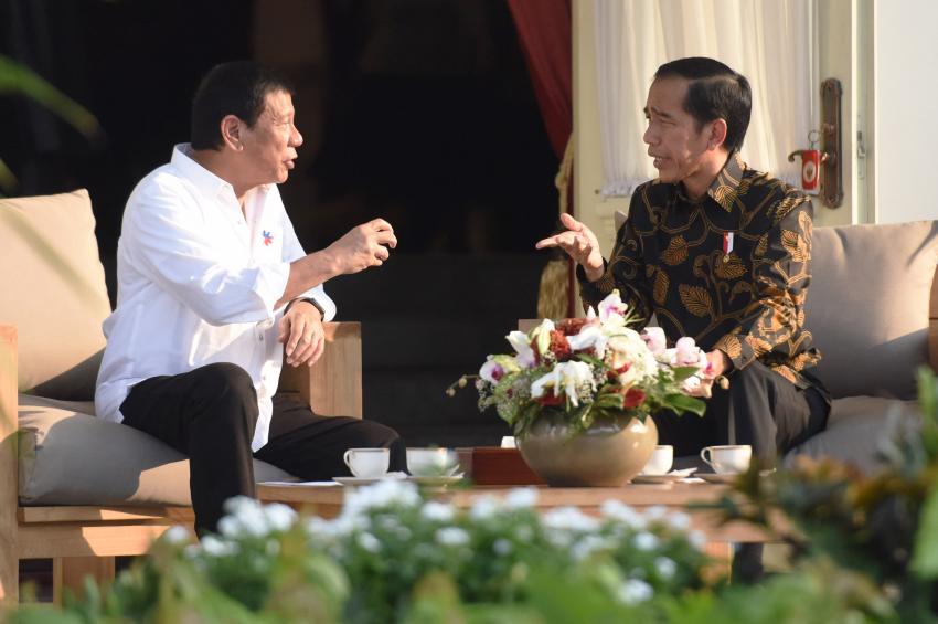 39JOKOWI-DUTERTE8.jpg