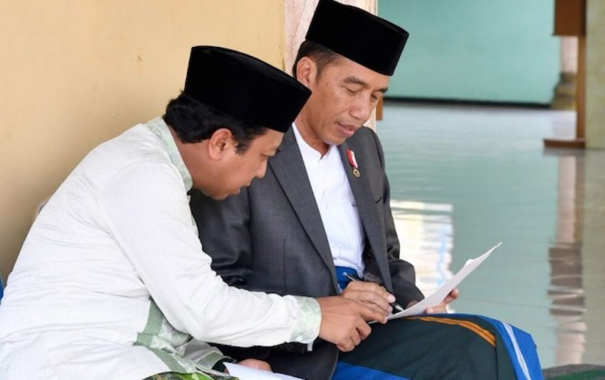 25kata-rommy-bulan-ini-bakal-ada-2-parpol-deklarasi-dukung-jokowi-1068x671.jpeg.jpeg