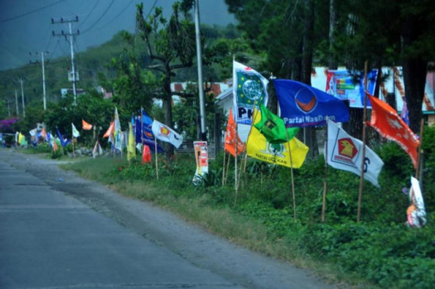 33progresnews_my_pemilu_2019,_ramai-ramai_pasang_target_3_besar_di_kabupaten_tangerang.jpg.jpg