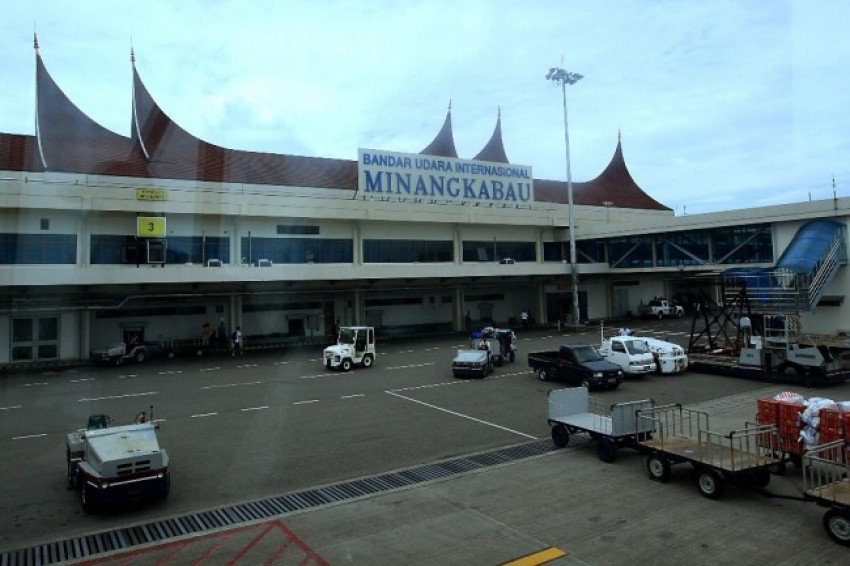 17Bandara-Minangkabau.jpg.jpg