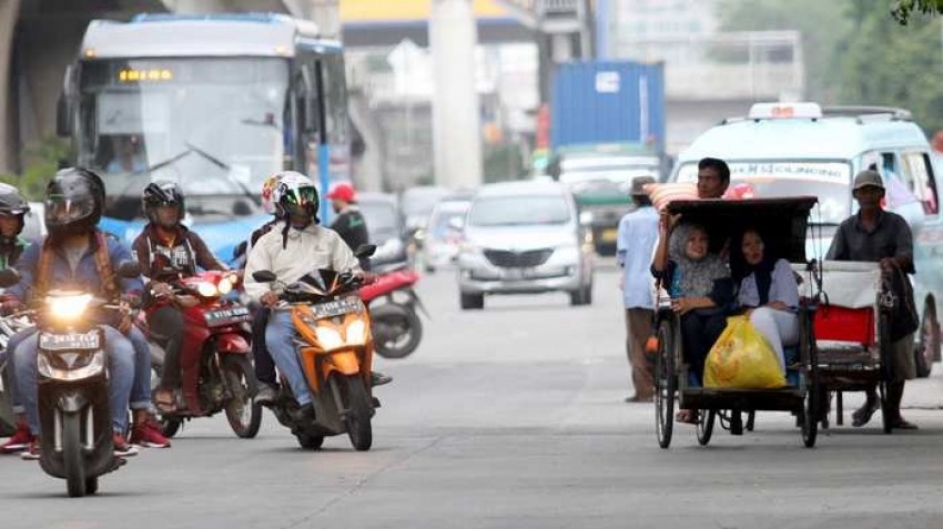 4320180115berita-foto-gubernur-dki-bakal-legalkan-becak2_20180115_214522.jpg.jpg