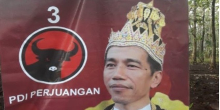 35Jokowi-Mahkota-Raja.jpg.jpg