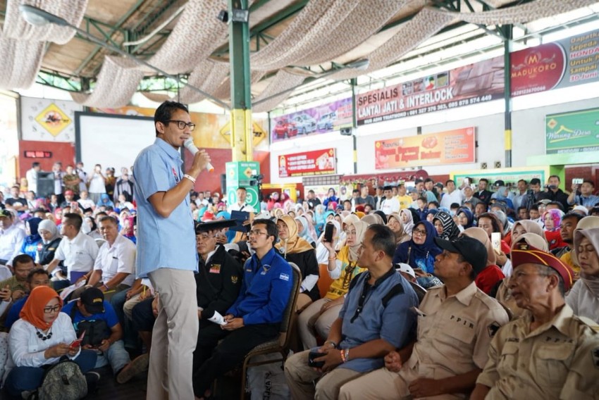 53Sandiaga-Uno-Warga.jpg.jpg