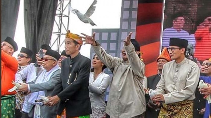 26momen-pelepasan-burung-merpati-di-deklarasi-kampanye-damai-pemilu-2019_20180923_163702.jpg.jpg